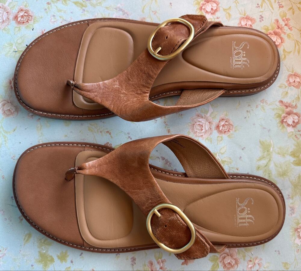 Söfft Nancia Cognac Brown Leather Thong Sandals Women’s 10M Gold Buckle